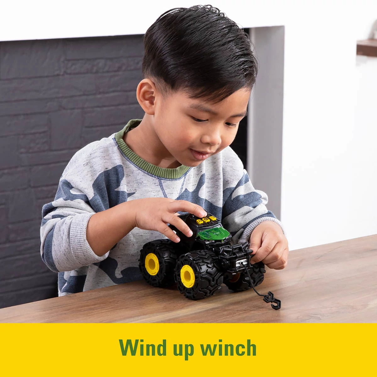 "6in Monster Treads Light & Sound Gator"