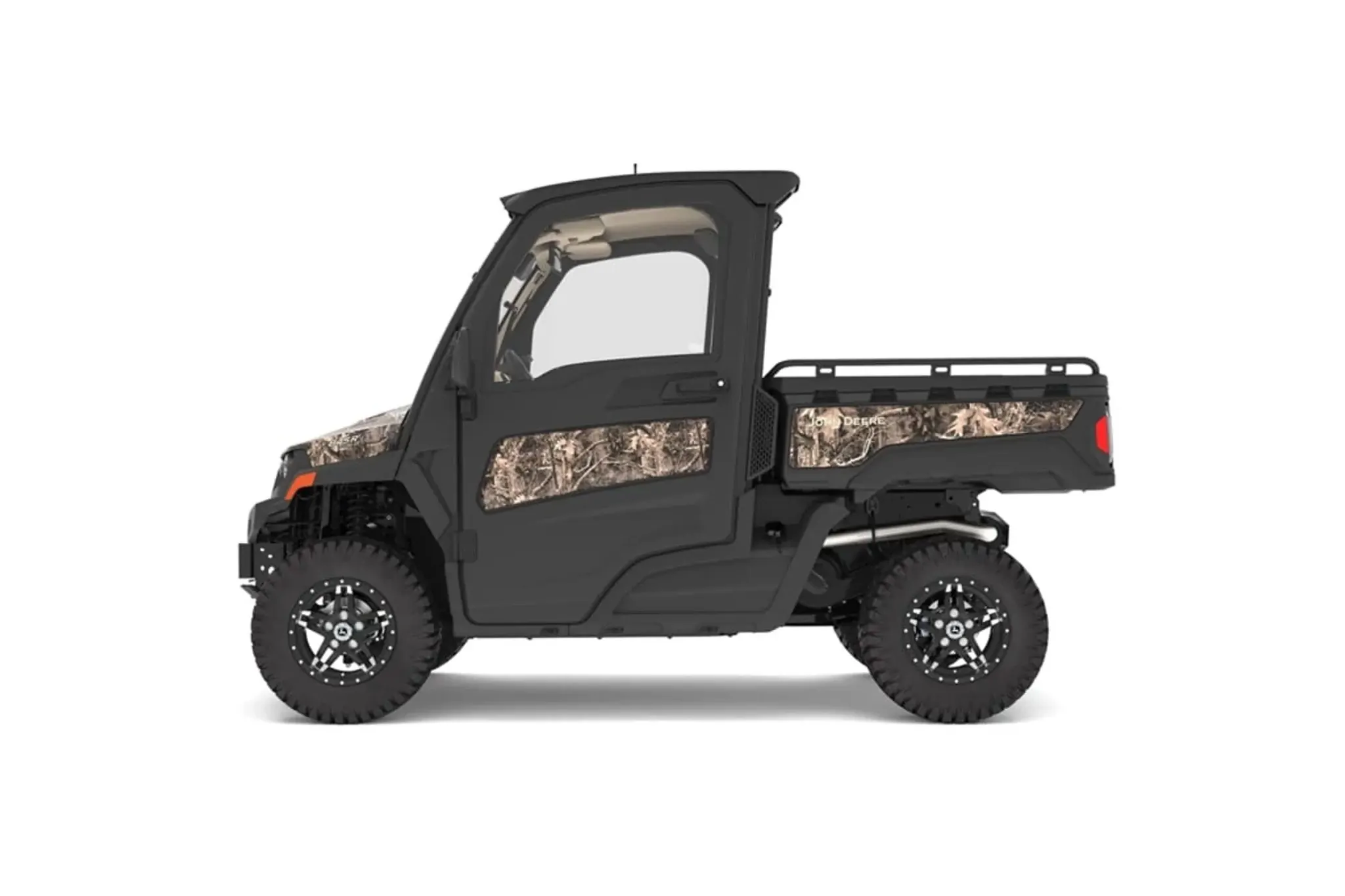 Side left studio view of XUV 845R Premium Cab in camo