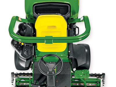 Studio, Offset Cutting Units, Riding Triplex Mowers, You’ll minimize triplex ring and compaction with the innovative offset design that staggers wheel tracks in the cleanup cut by simply changing direction.