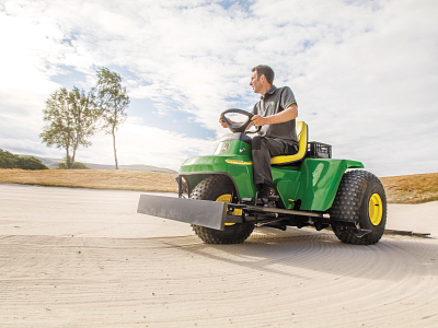 Field, 1200A, Quiet and Comfortable, Bunker Rake