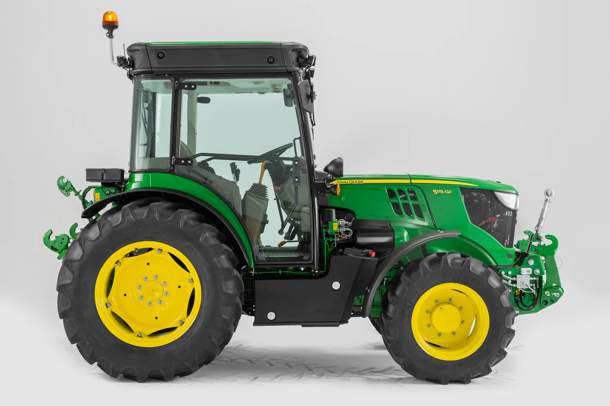 5115GF High-Value Crop Tractors | John Deere UK