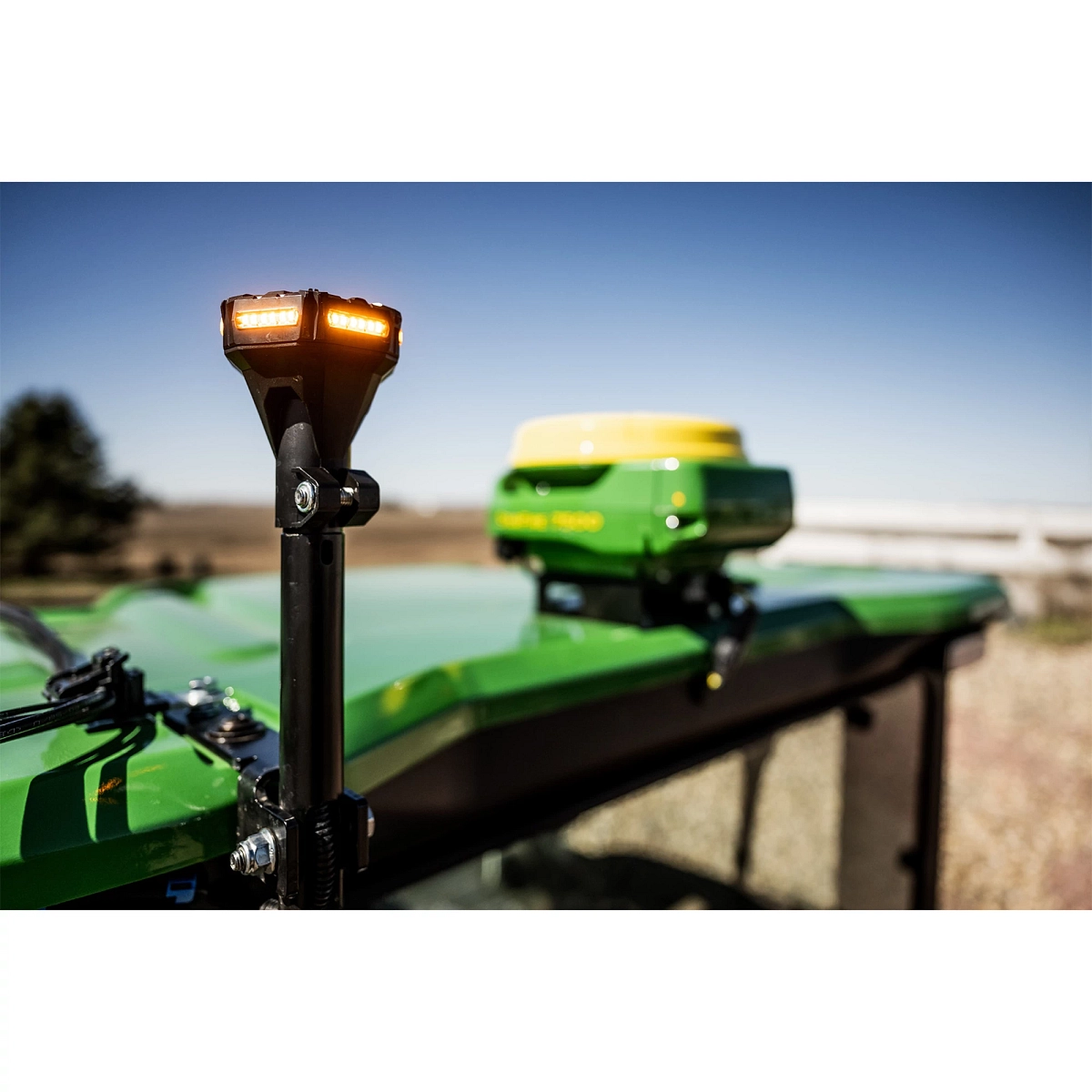 LIGHT KIT, REAR MOUNTED BEACON