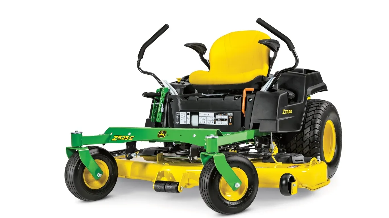 Z525E Residential ZTrak™ Mower with 48- or 54-in. Deck | John