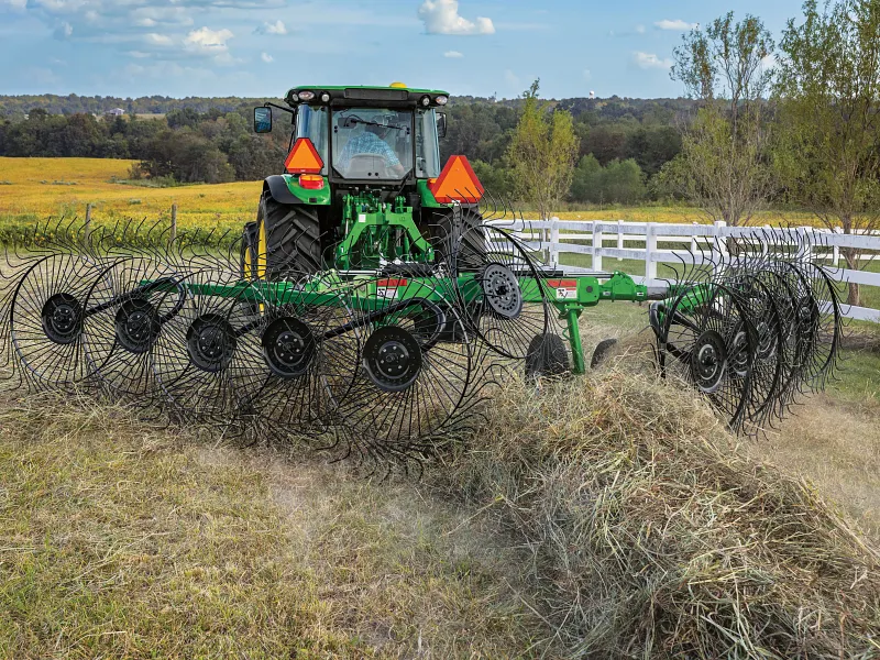 Frontier 3210 Wheel Rake WR3210 High-Capacity Carted Wheel Rake | John Deere US
