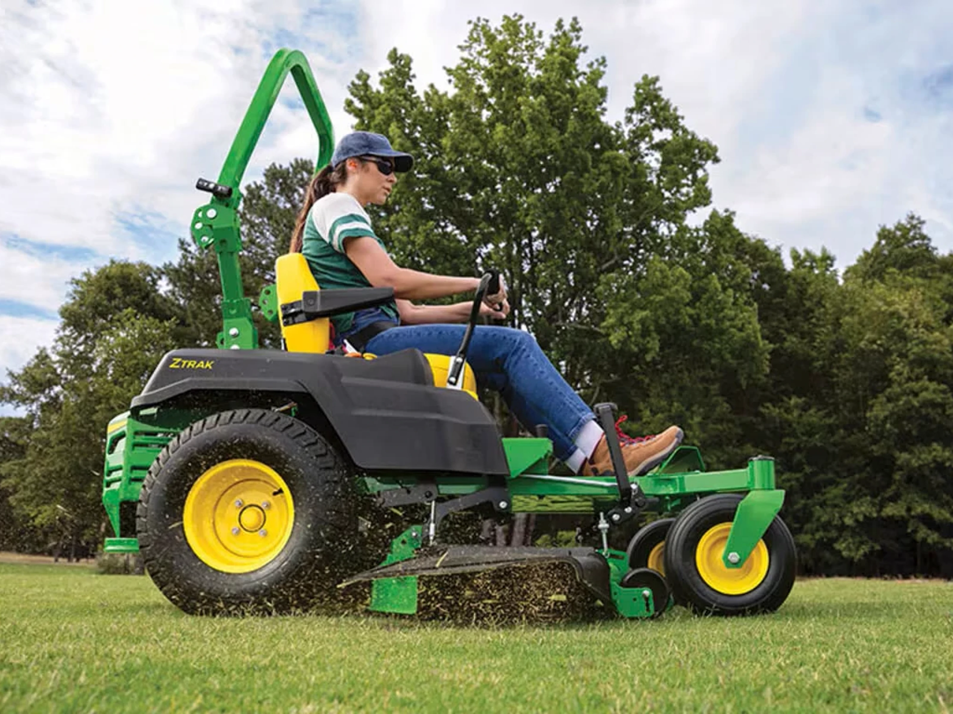 John Deere Z515E ZTrak™ Zero-Turn Mower — Engine Model Number
