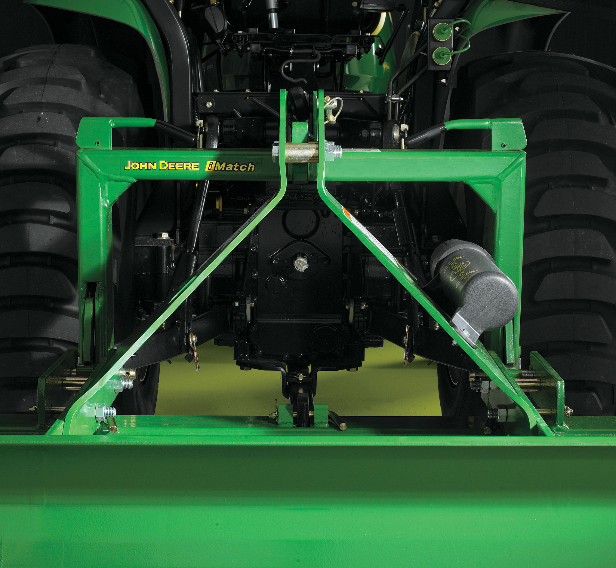 iMatch™ Quick Hitch on rear of tractor with box blade attached