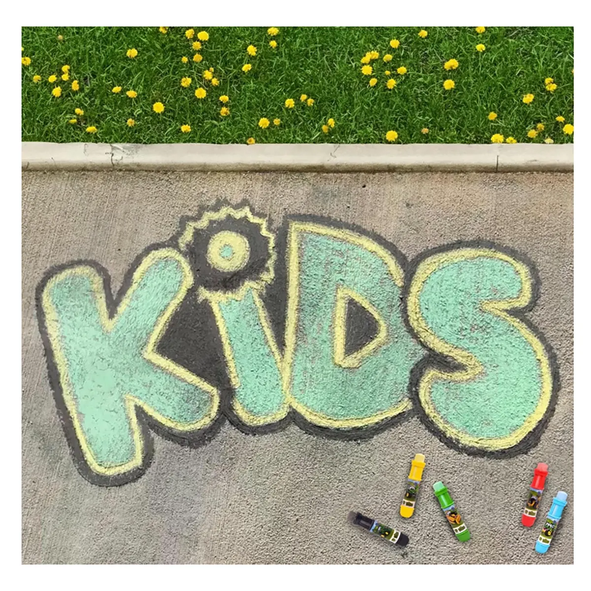 Washable Jumbo Sidewalk Chalk with Holders