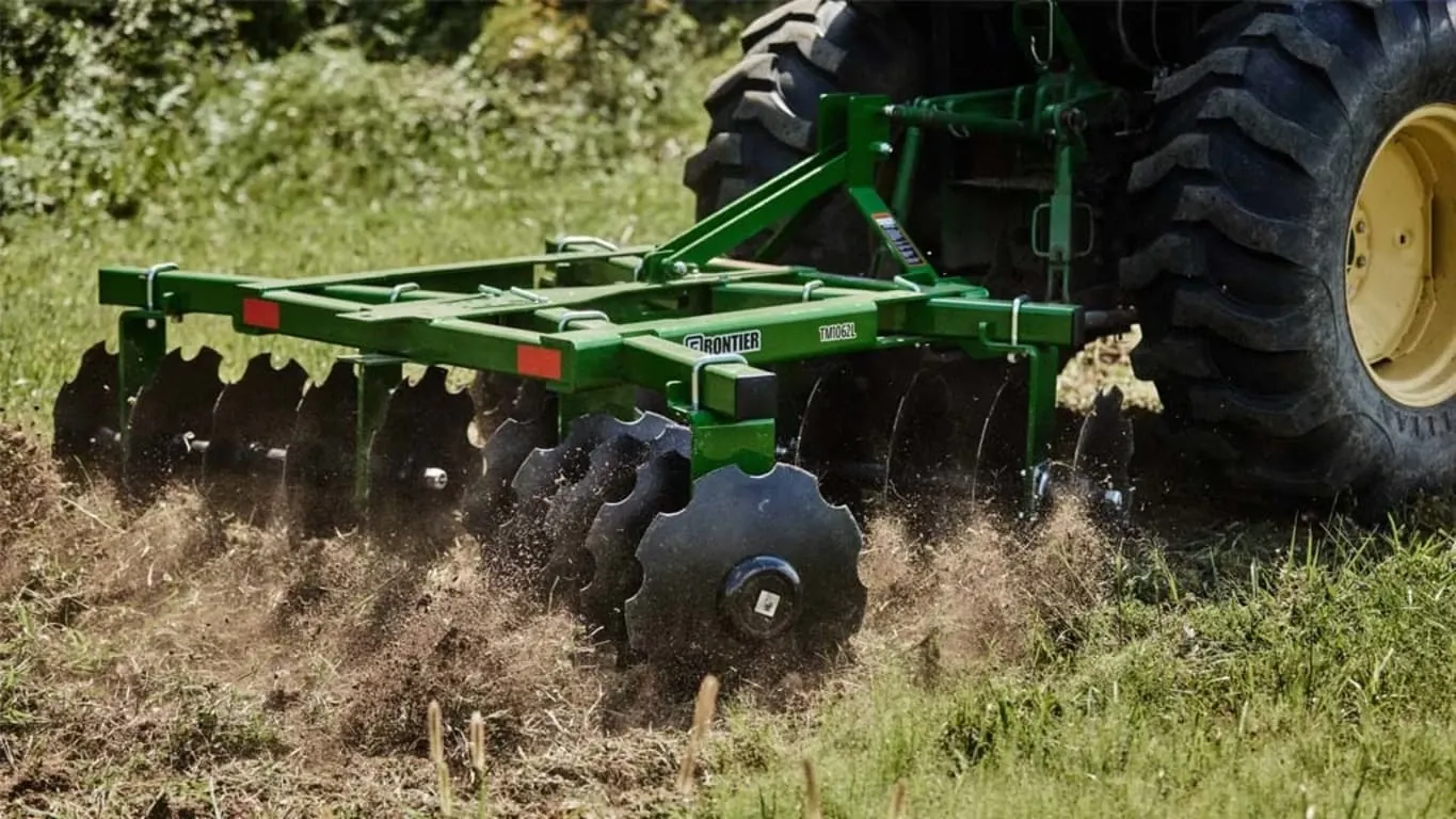 TM10L Series Tandem Disk Harrow tilling ground