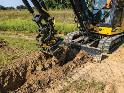 Digging In Rottor 60 P-Tier Compact Excavator | John Deere US