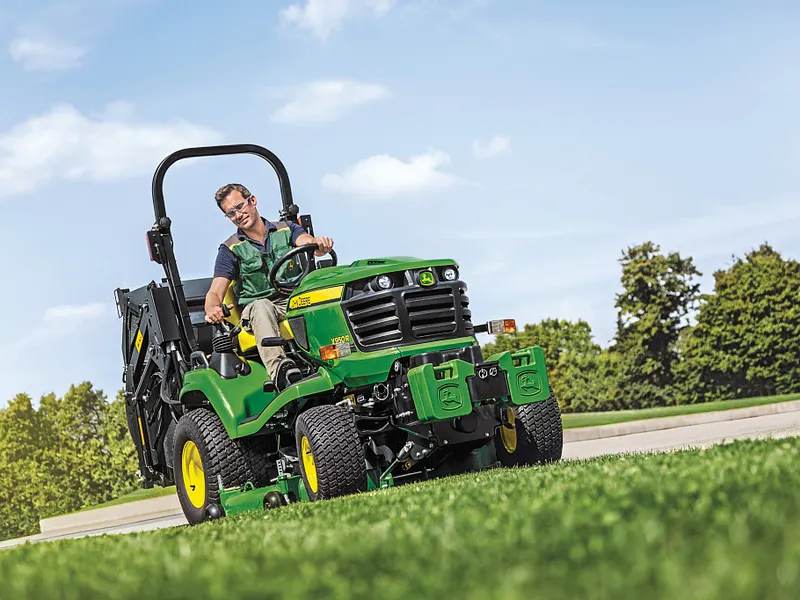 X950R Diesel Mowing Tractors John Deere IE x950r-diesel-mowing-tractors-john-deere-ie