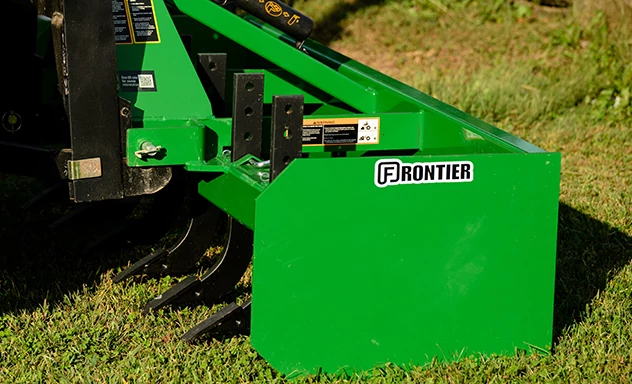 Side view of BB5072 Frontier Box Blade in field