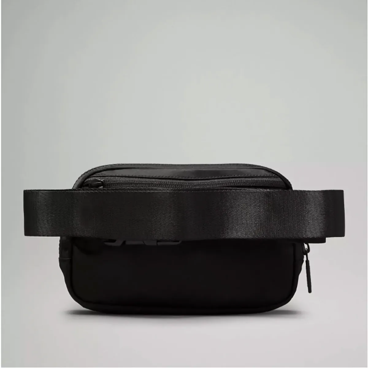 Lululemon® Everywhere Belt Bag 1L - Black