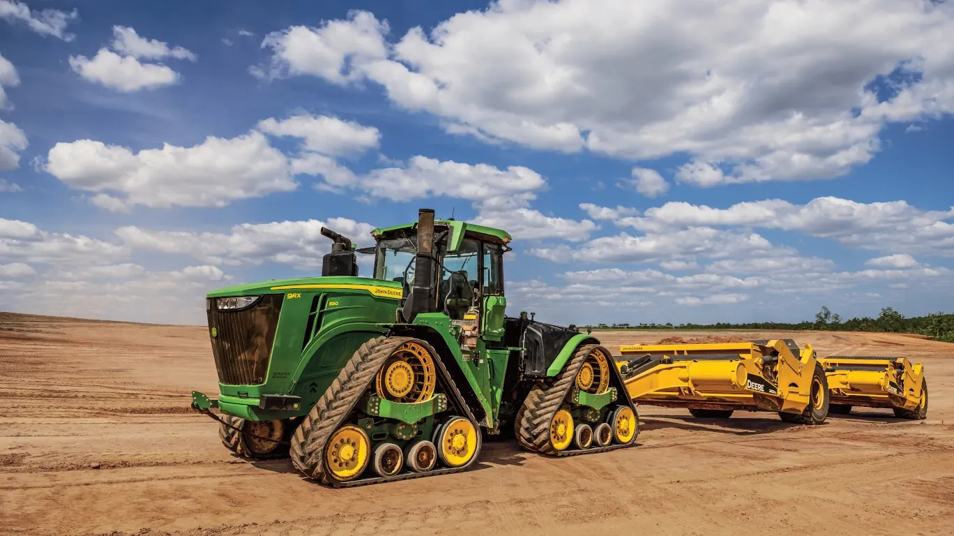 9RX Tread Tractor With Field Implement