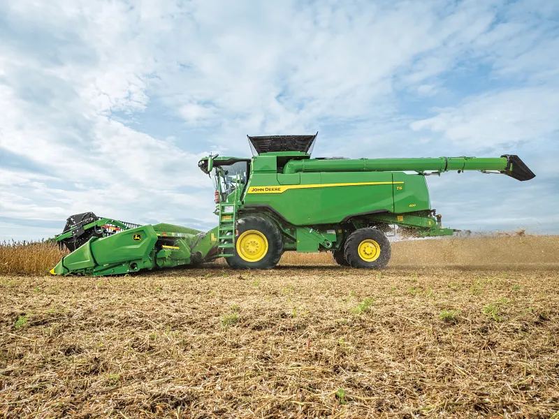 Combine On Rails T6 700 Combines | John Deere UK