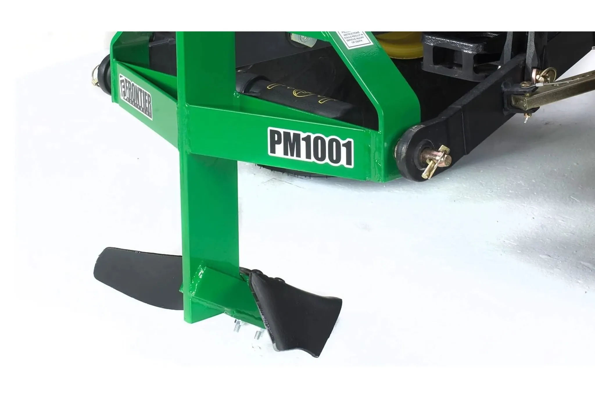 Close-up of PM 10 series middle buster