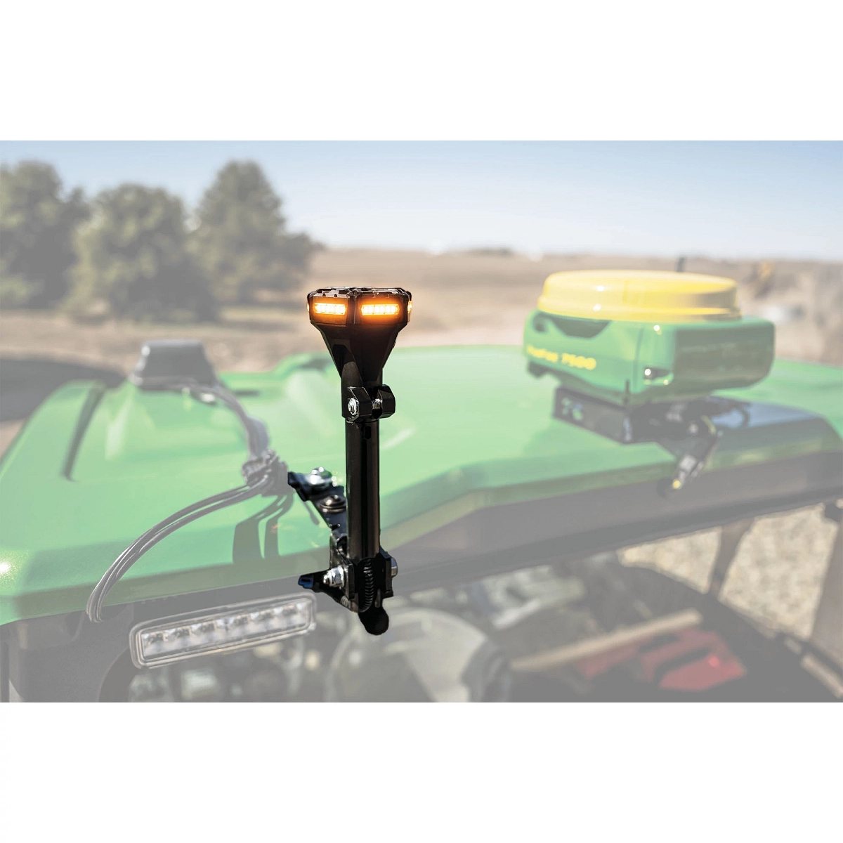 John Deere Beacon Light - BUC11708