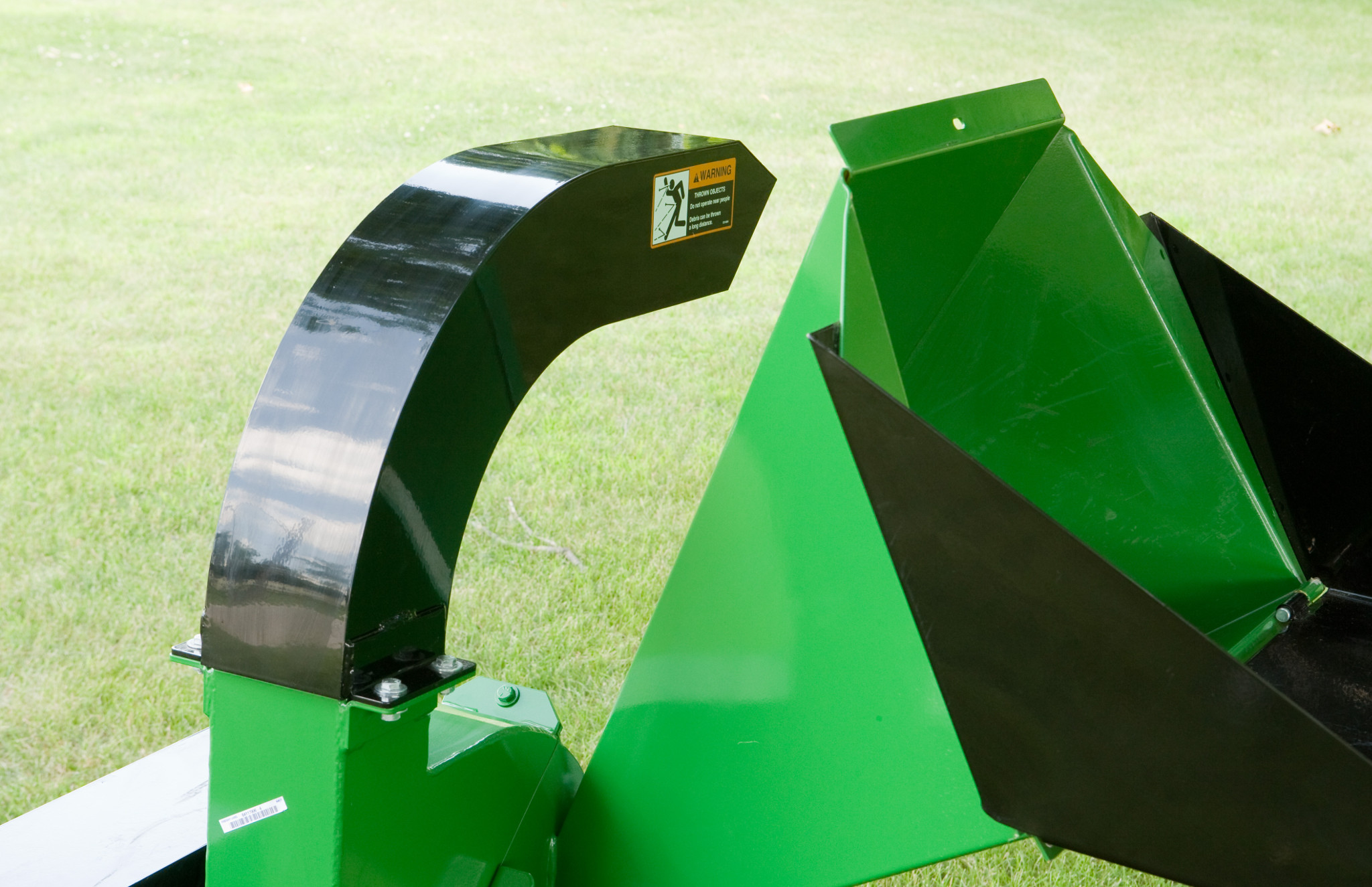 Side view of the WC1103 Wood Chipper chute