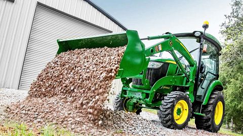 John Deere 320R