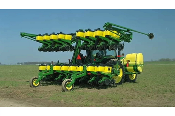 1725 integral stack-fold planter in a field.