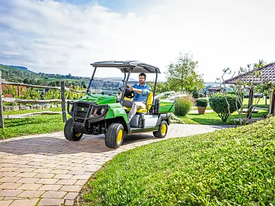 Gator™ GS Electric Work Utility Vehicles | John Deere UK