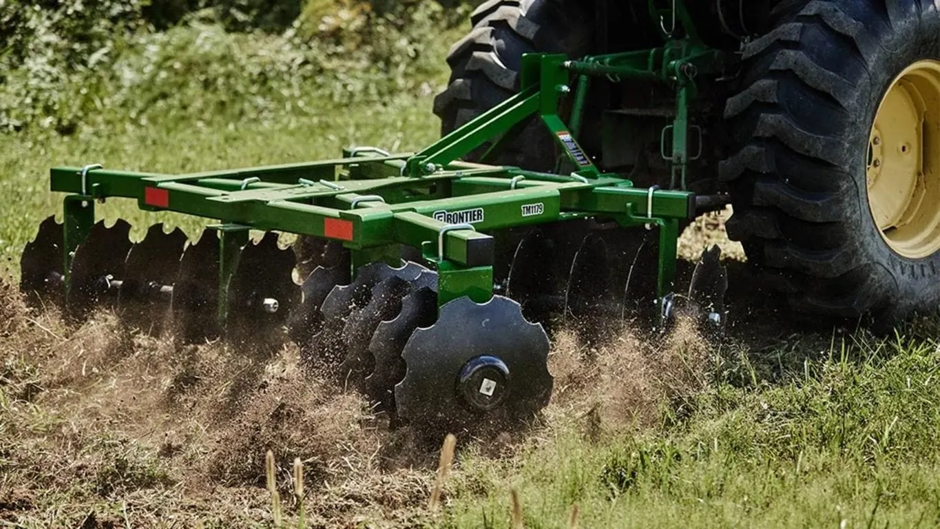 TM11L Series Tandem Disk Harrow tilling ground