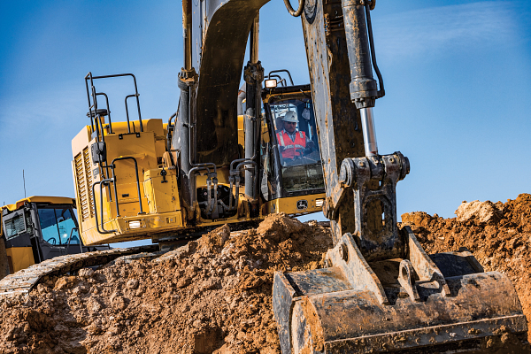 Move More Material with High‑Production Power