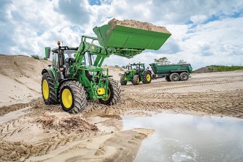 John Deere 643R