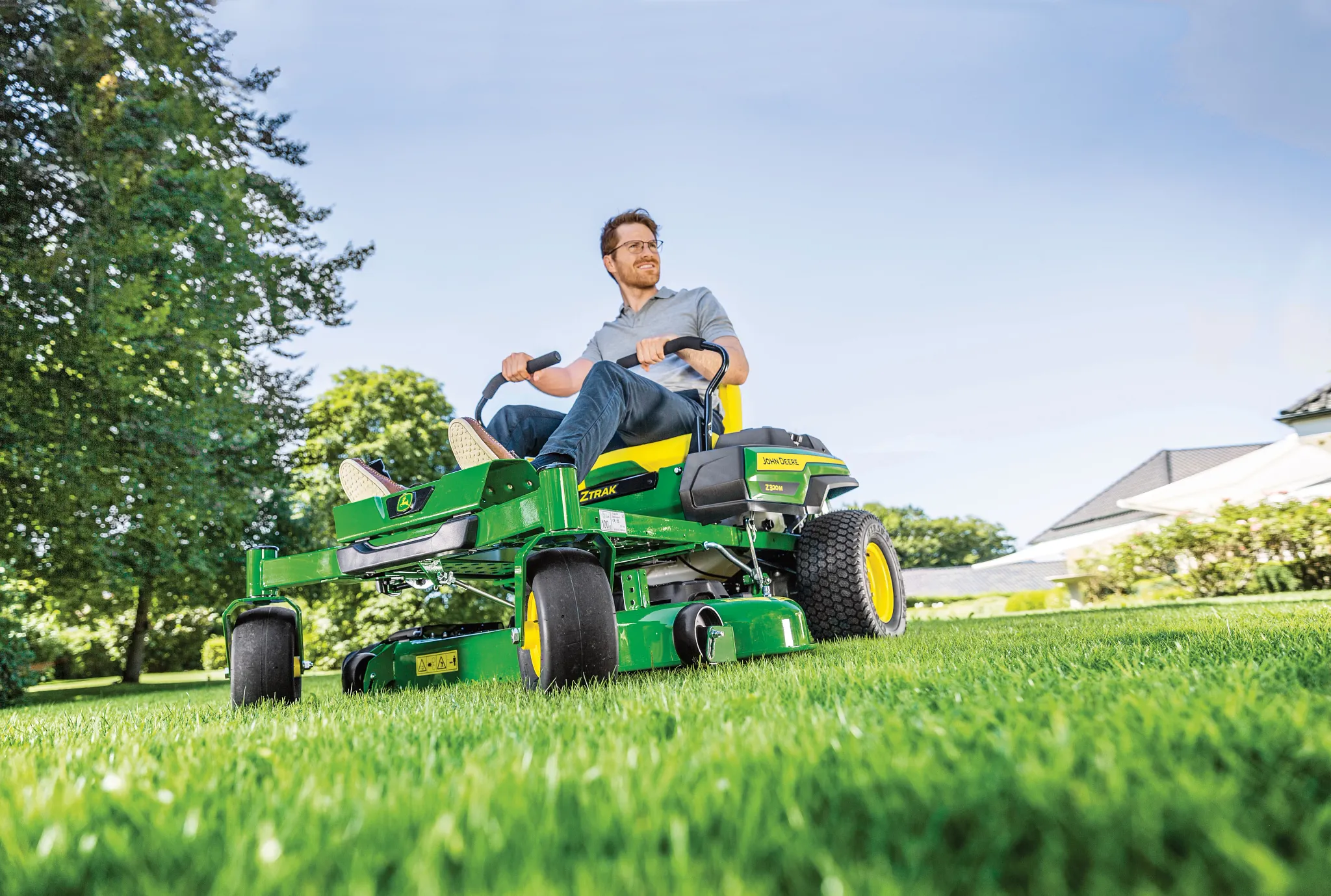 Z320M Residential Lawn Mowers | John Deere UK
