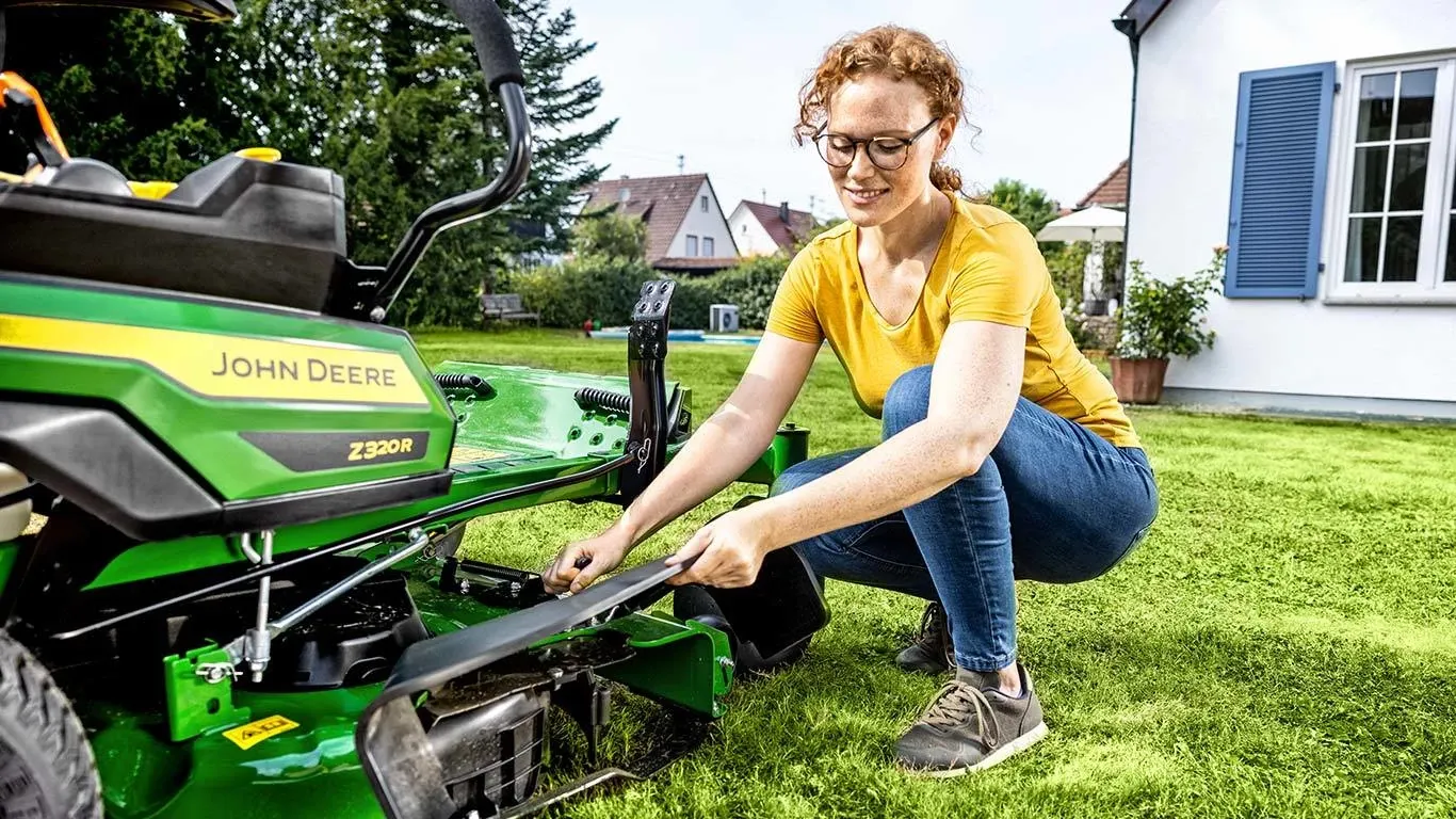 Z320R Equipo para césped con asiento | John Deere ES