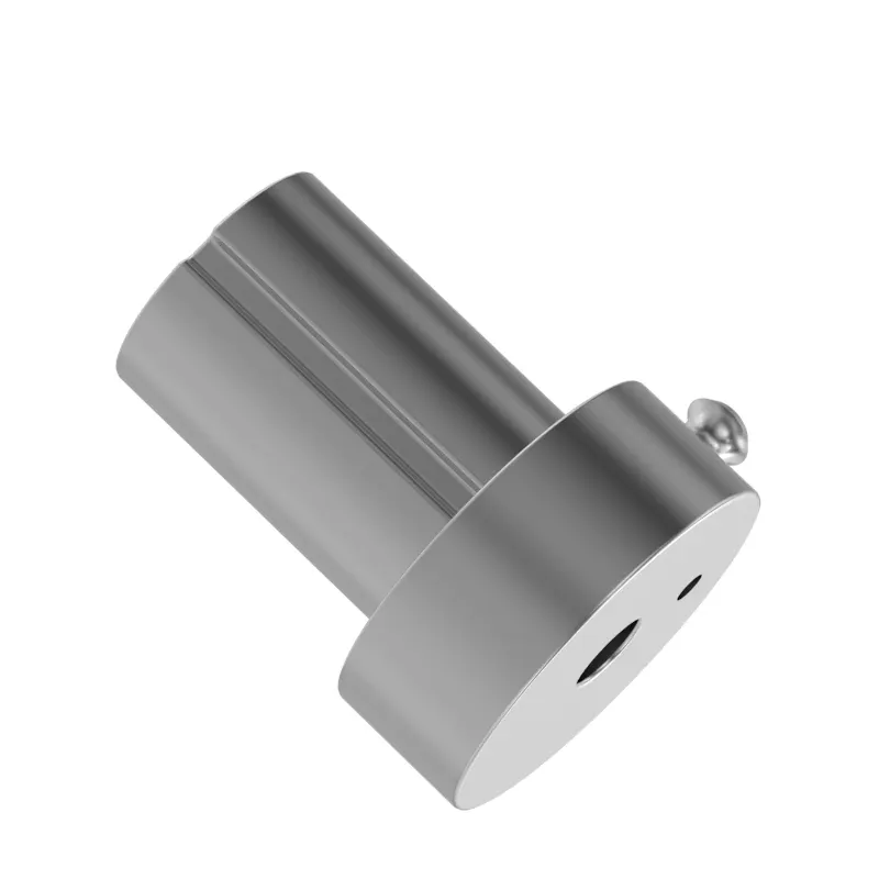 John Deere Spindle - AM146357